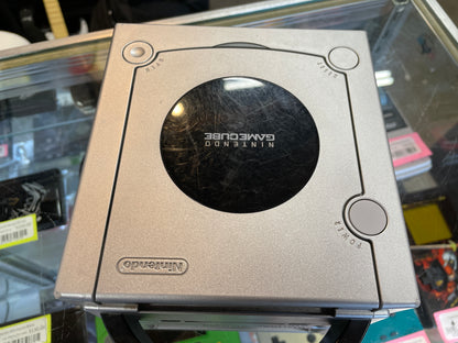 Platinum/ Silver GameCube System [DOL-001] GameCube